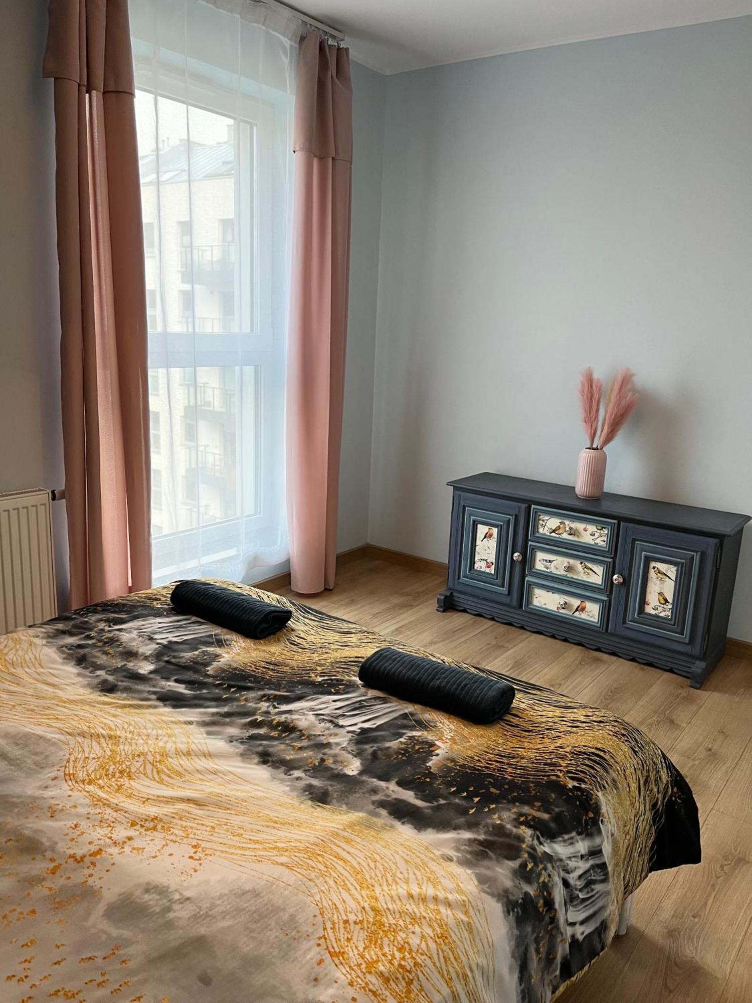 Oldtown Retro Apartment By Marina With Balcony For 6 People Gdańsk Exterior foto