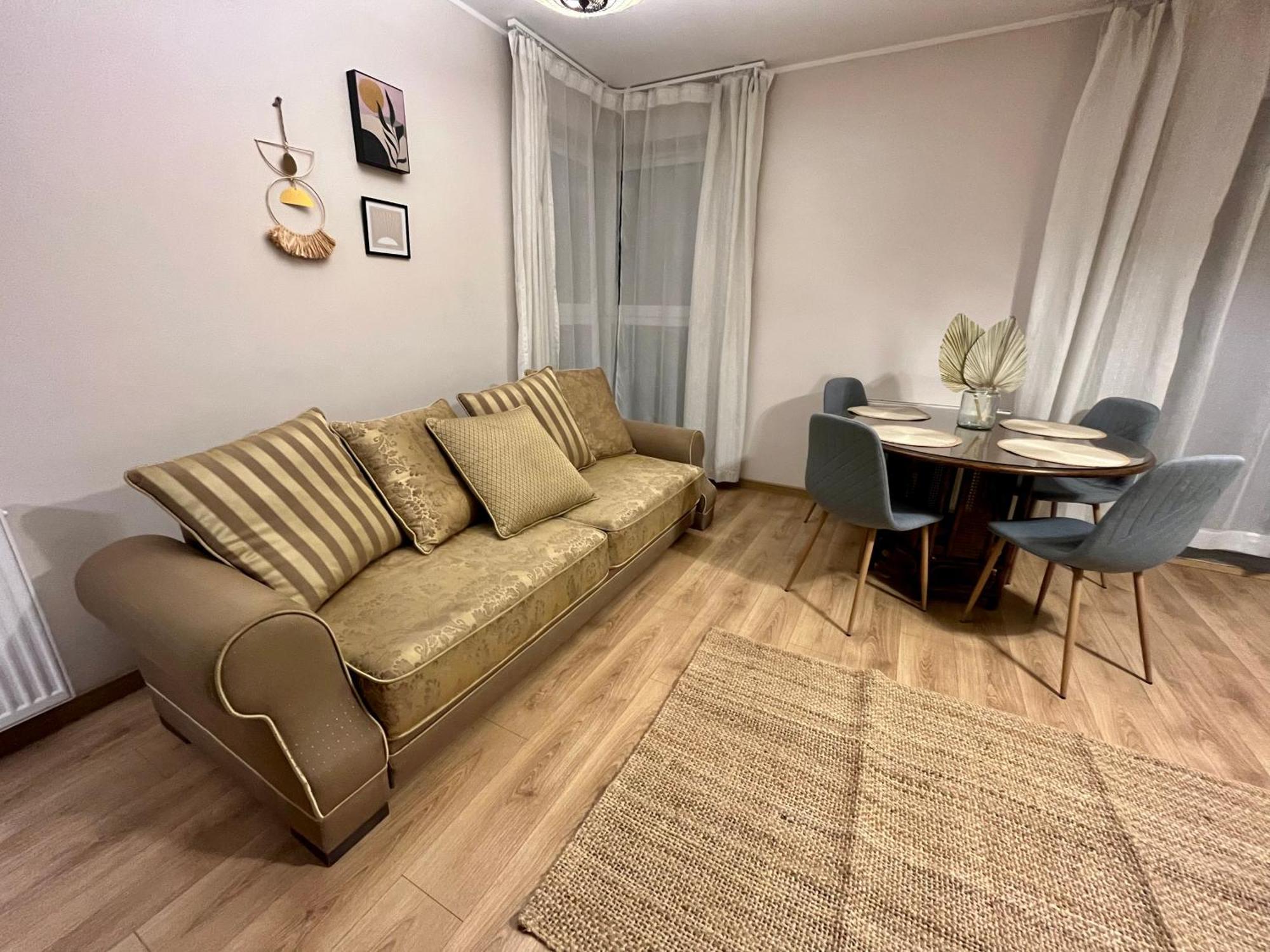 Oldtown Retro Apartment By Marina With Balcony For 6 People Gdańsk Exterior foto